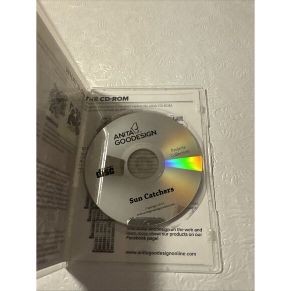 Anita Goodesign Embroidery Designs CD Sun Catchers Projects Collection PROJ78 - Picture 3 of 4